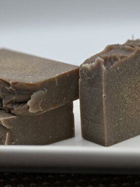 Le Luxe Lather, Luxury Artisan Soap, "Marguerite"..